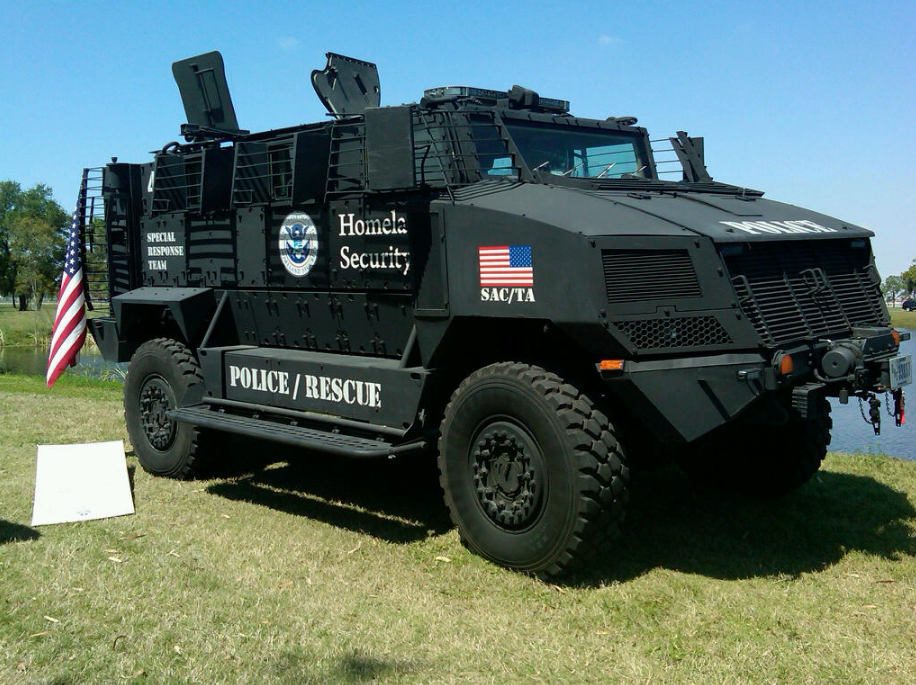 The Evolution and Impact of Vehicle-Mounted Battering Rams in Modern Security and Defense
